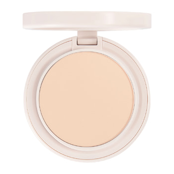 Kylie Natural Blur Powder Foundation