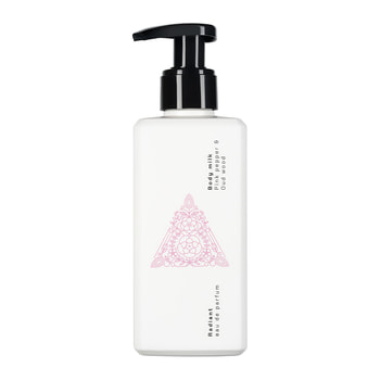 Radiant Pink Pepper & Oud Wood Body Milk – 250 ml