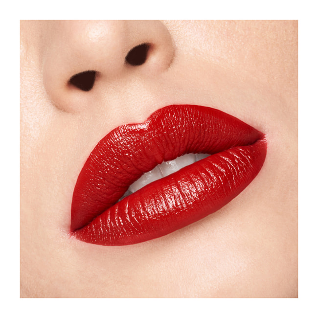L'Oréal Paris Color Riche Lippenstift – Farbe 1990 Bordeaux, Satinierte Textur, Pflegend